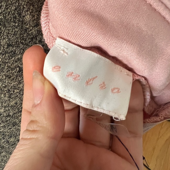 Beautiful lace open back dress - Picture 8 of 11